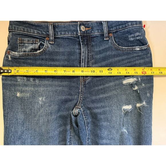 Old Navy Mid Rise Boyfriend Distressed Women's Jeans - Size 4 - Picture 5 of 7